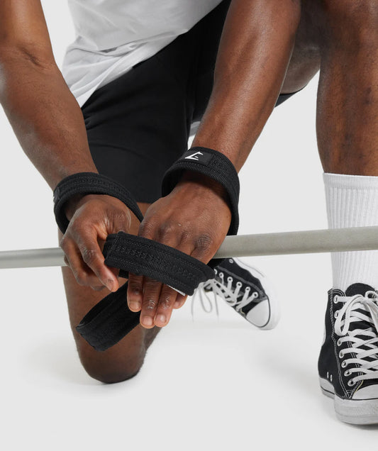 Figure 8 Lifting Straps